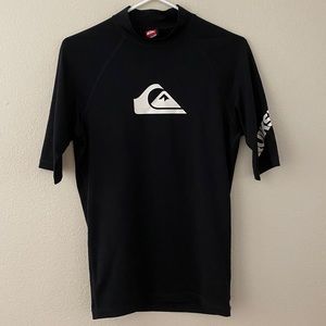 Quiksilver rash guard
